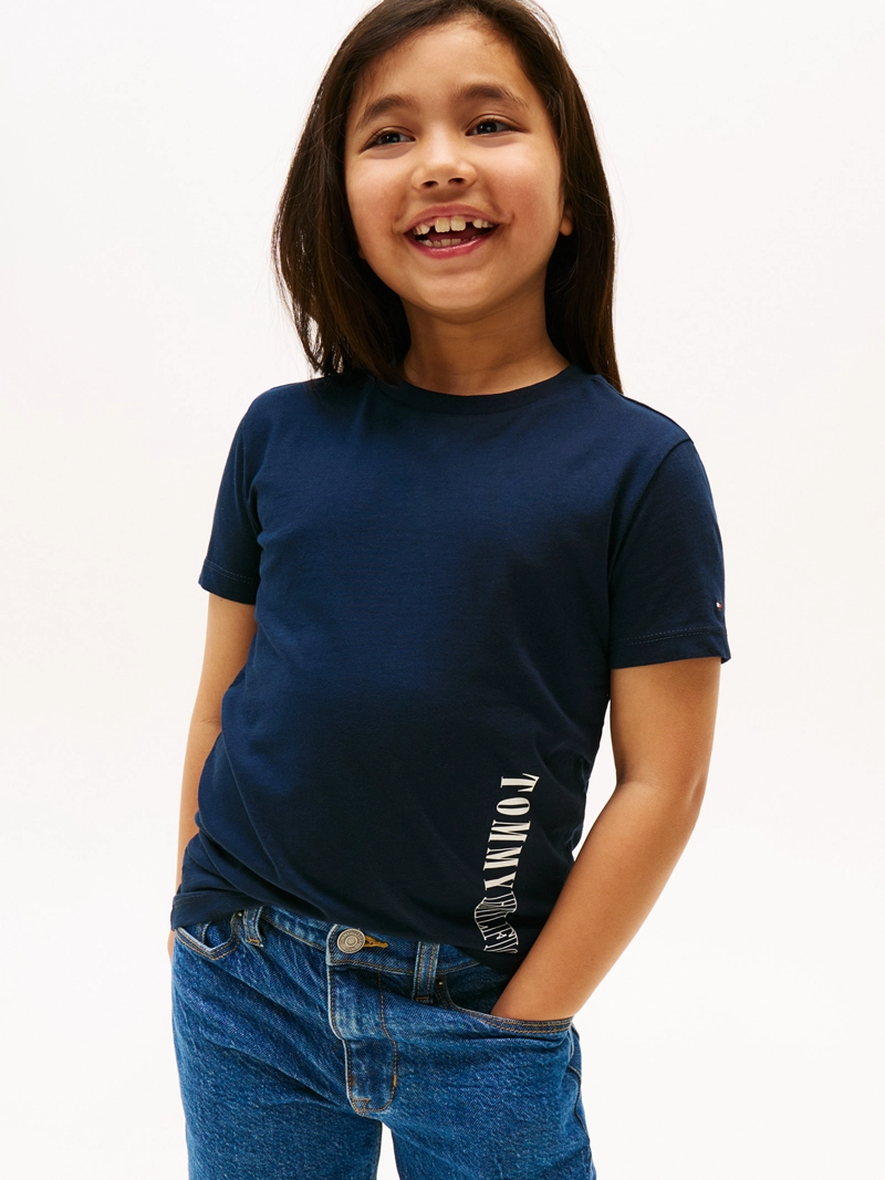 POLERA CON LOGO GRAFICO - 1