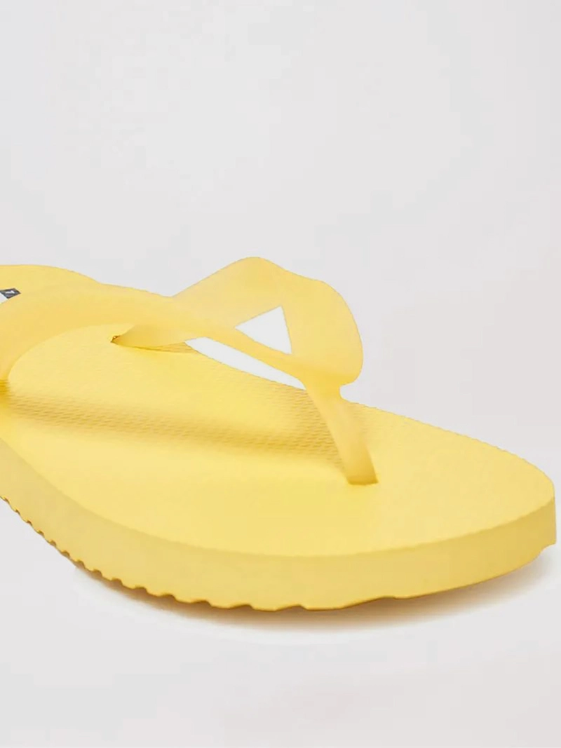 SANDALIAS CON SUELA DENTADA - 6