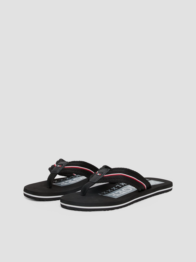 SANDALIAS CON CINTA DISTINTIVA - 1