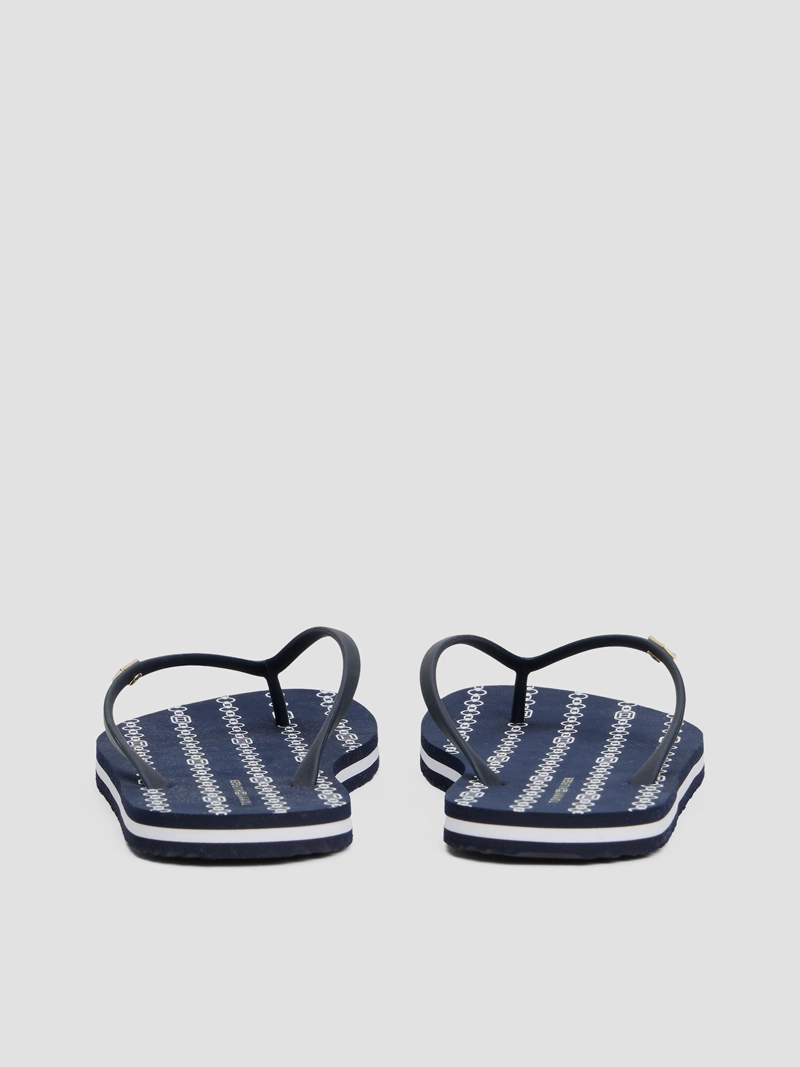 SANDALIAS CON LOGO ESMALTADO - 8