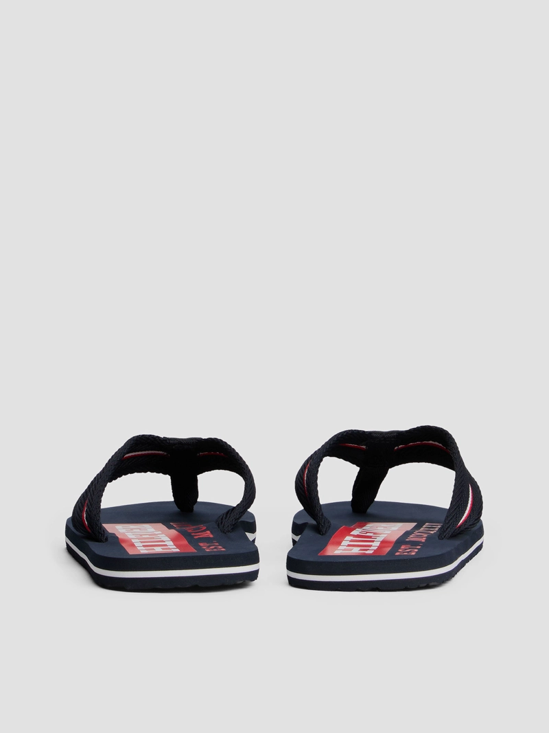 SANDALIAS CON CINTA DISTINTIVA - 2