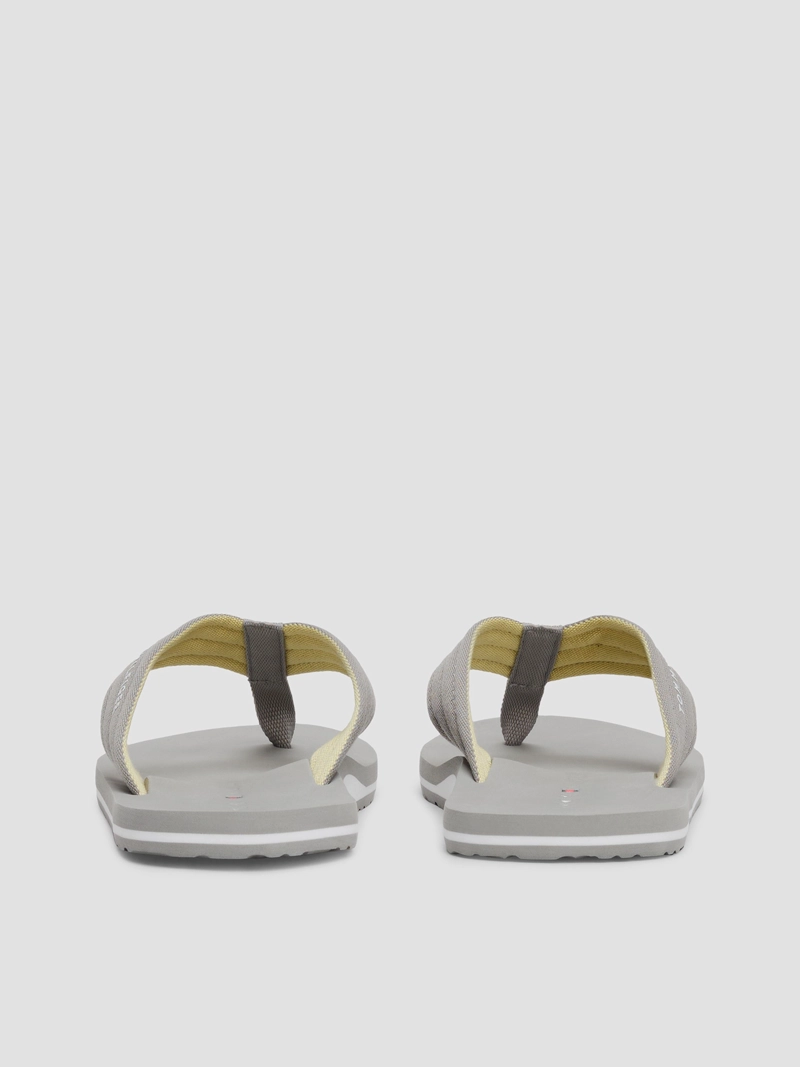 SANDALIAS NYC TRENZADA CON LOGO - 2