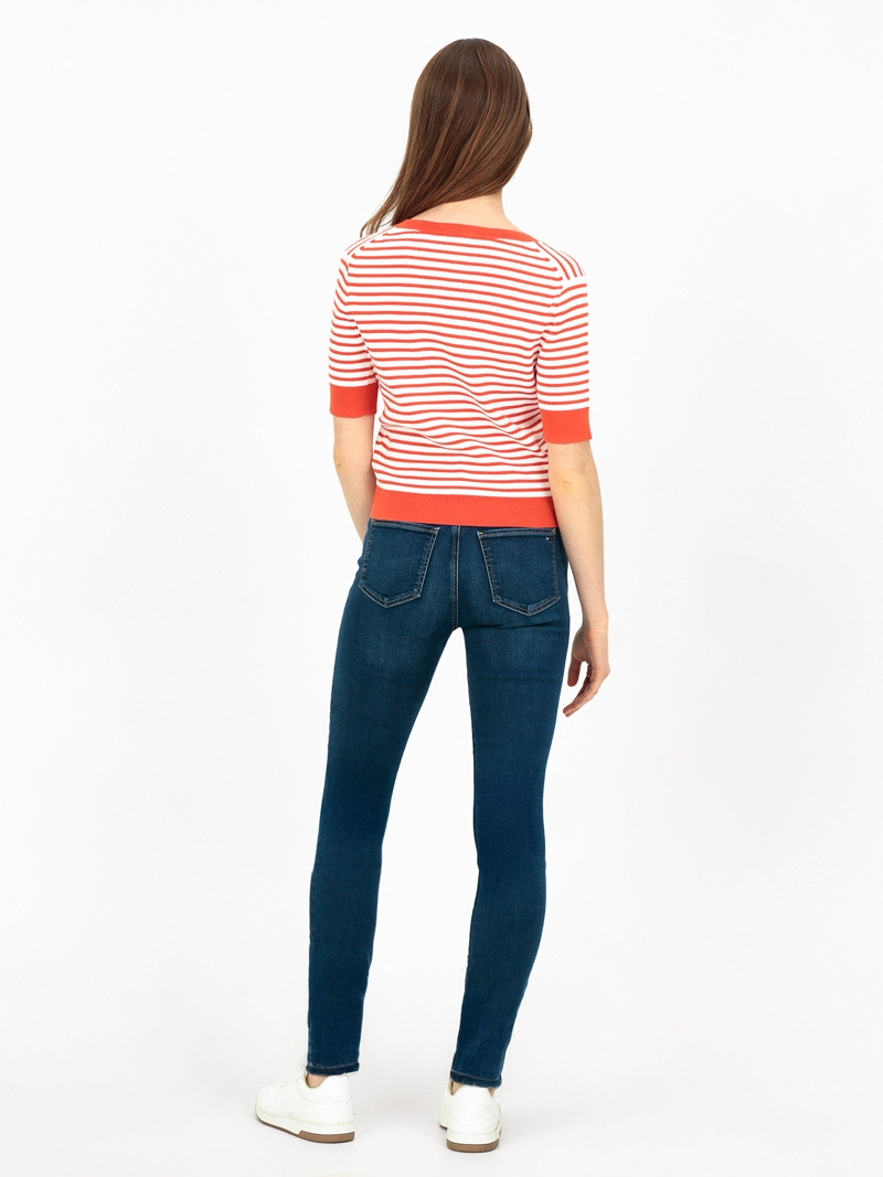 SWEATER CON DISEÑO DE RAYAS - 3