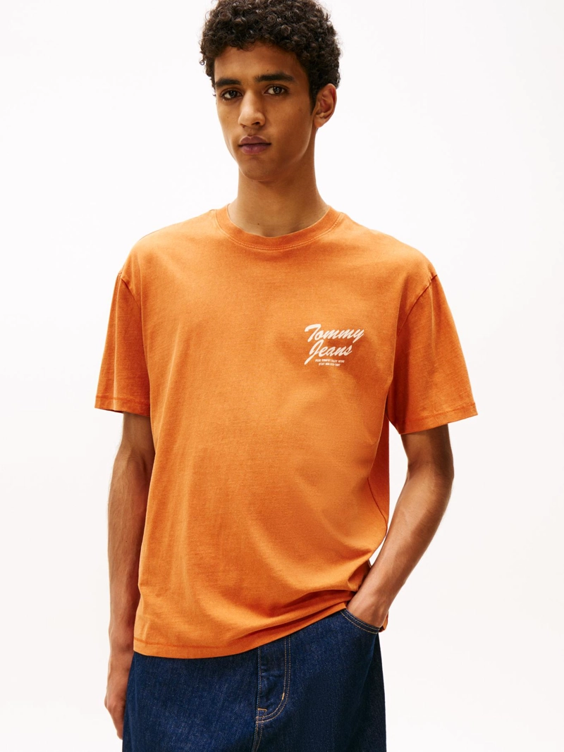 POLERA NOVELTY LOGO RELAXED FIT - 1