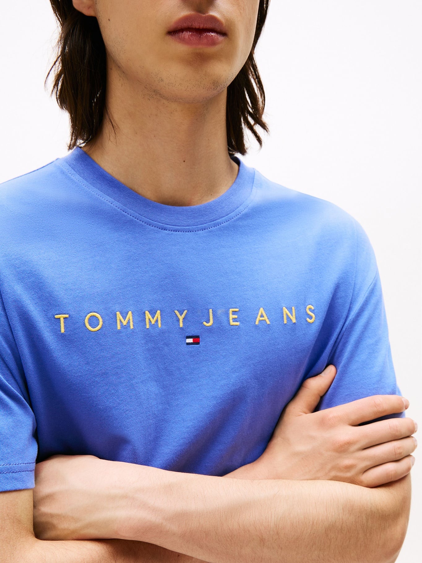 POLERA CON LOGO LINEAL REGULAR FIT - 4