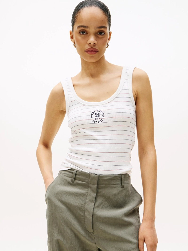 POLERA SIN MANGAS SLIM FIT - 1