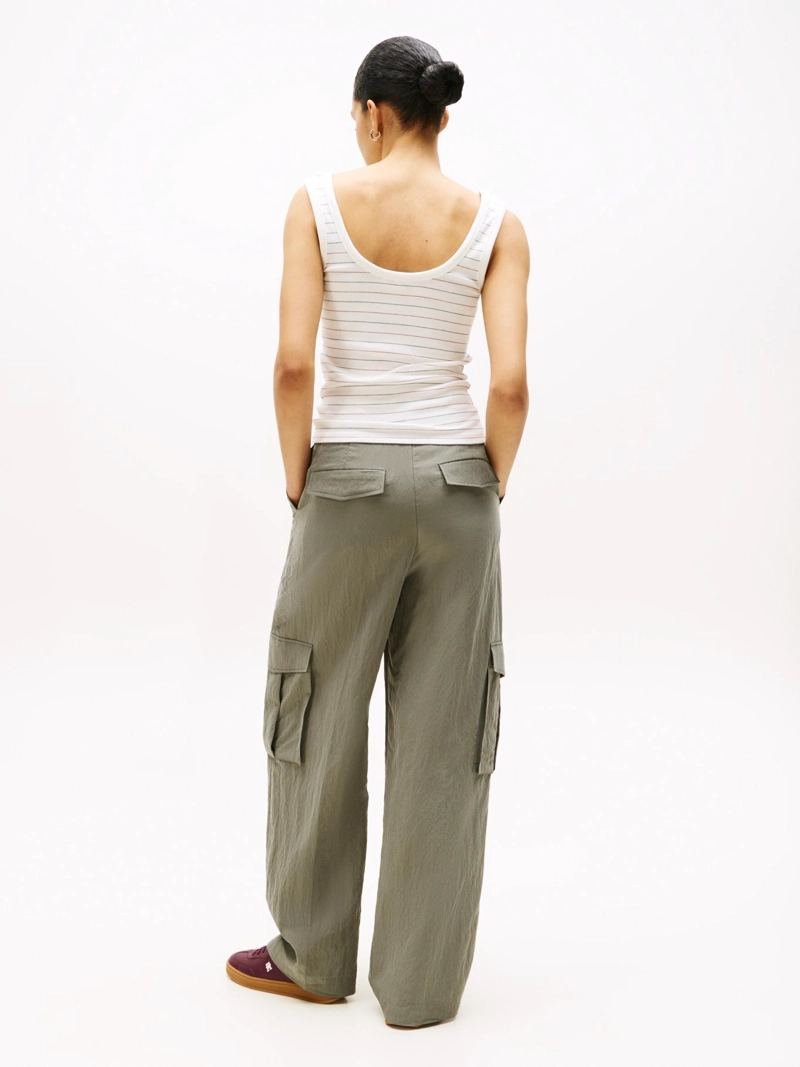 POLERA SIN MANGAS SLIM FIT - 3