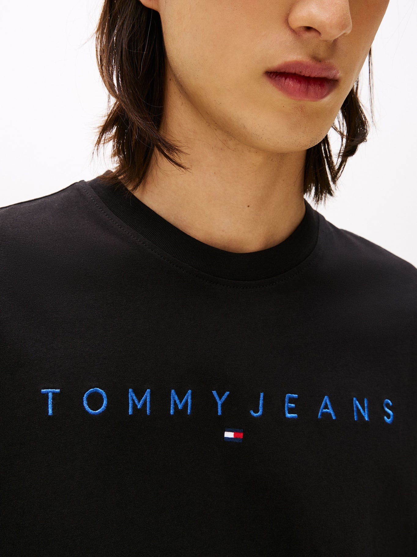 POLERA CON LOGO LINEAL REGULAR FIT - 4