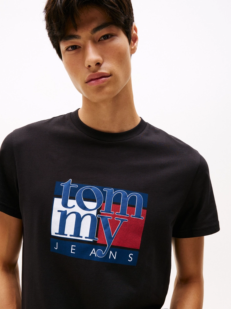 POLERA CON LOGO GRAFICO SLIM FIT - 4