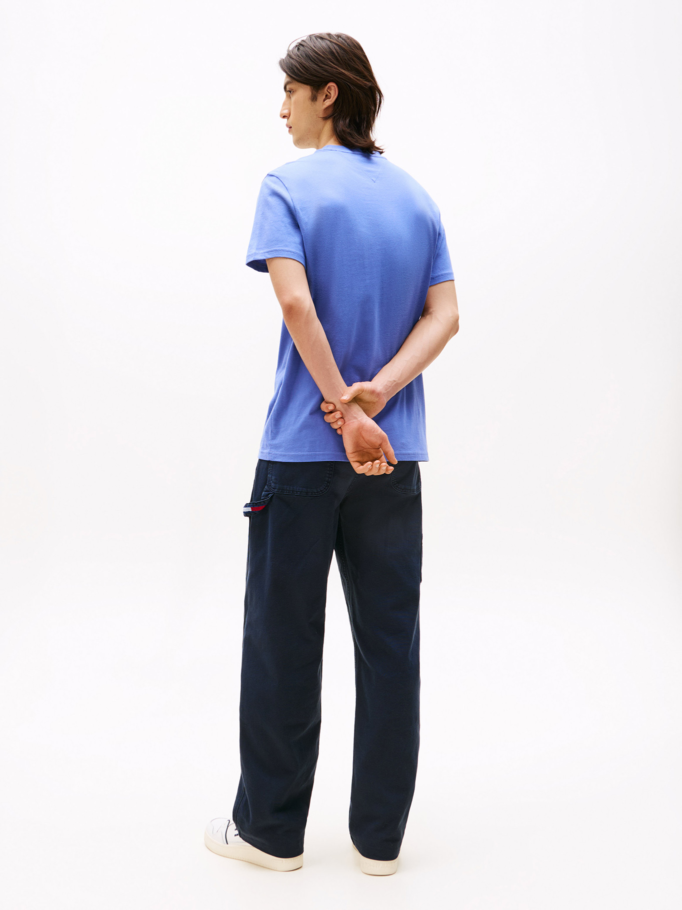 POLERA CON LOGO GRAFICO SLIM FIT - 3