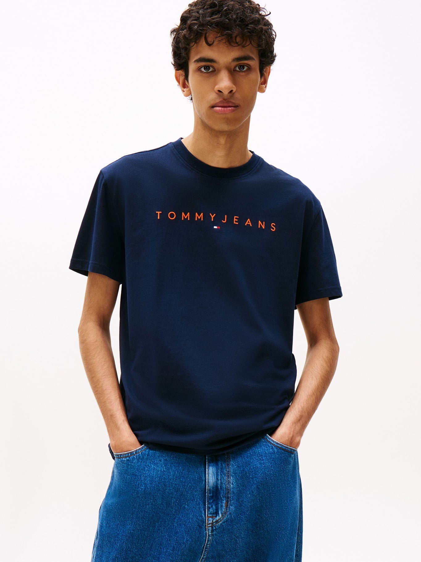 POLERA CON LOGO LINEAL REGULAR FIT - 1