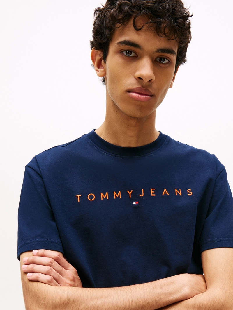 POLERA CON LOGO LINEAL REGULAR FIT - 4