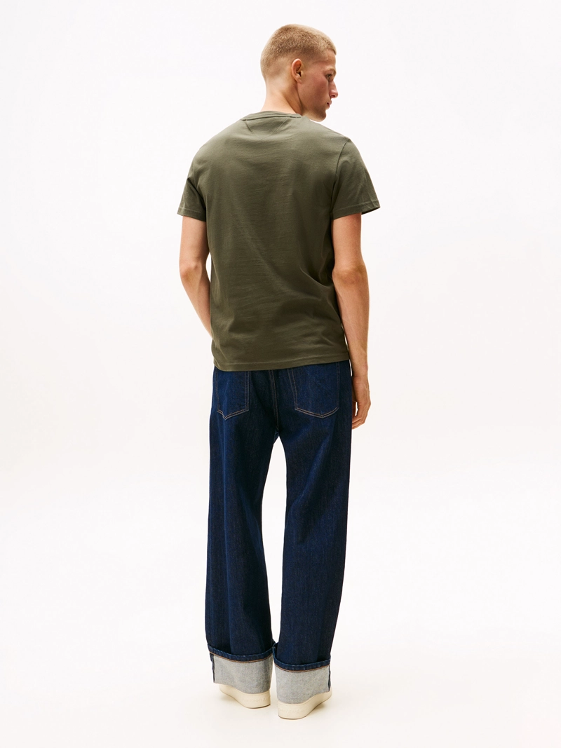 POLERA CON LOGO GRAFICO SLIM FIT - 3