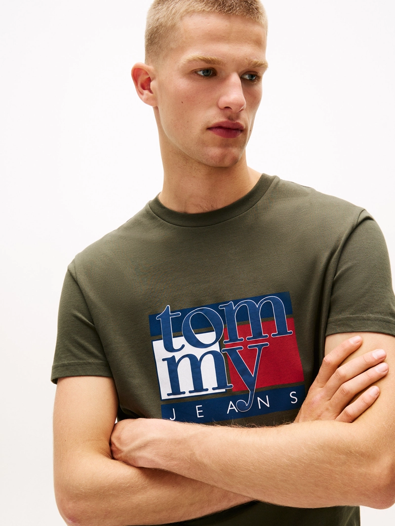 POLERA CON LOGO GRAFICO SLIM FIT - 4