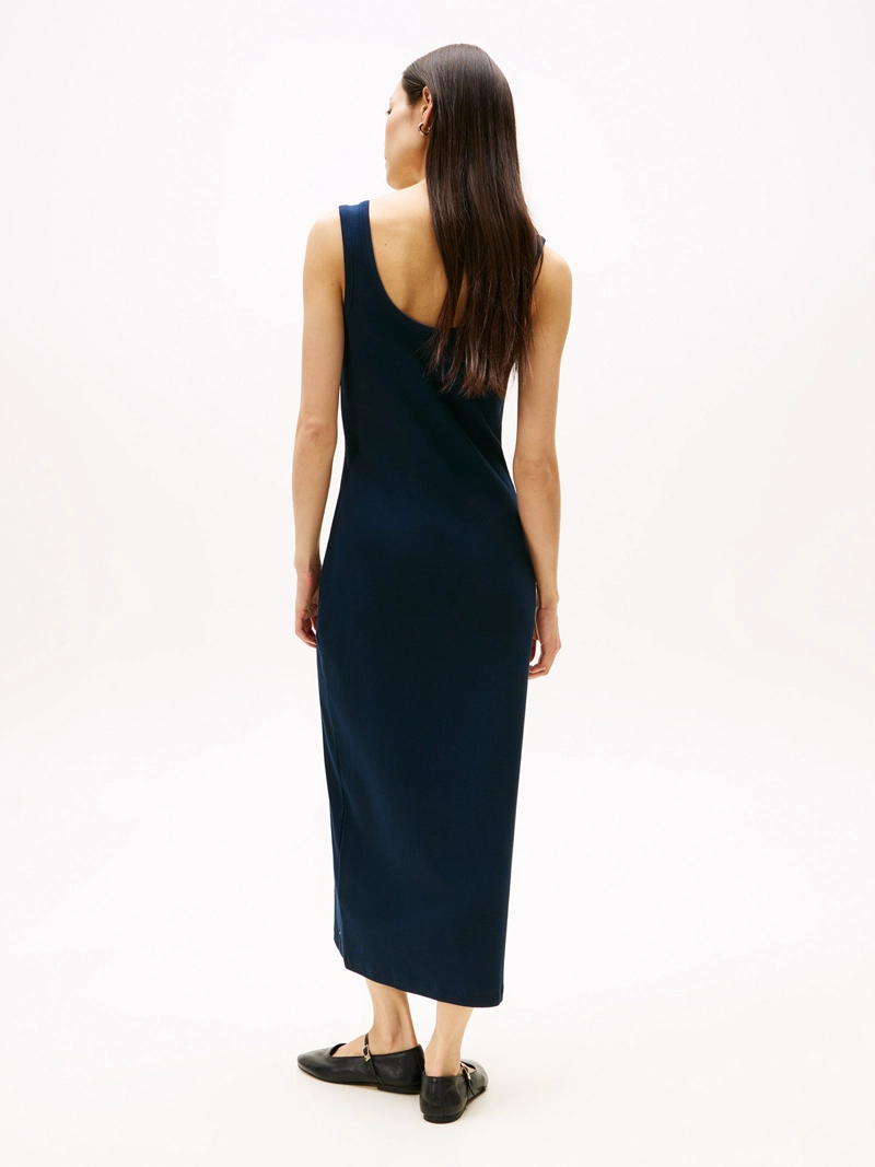 VESTIDO SLIM FIT CON DISEÑO A RAYAS - 2