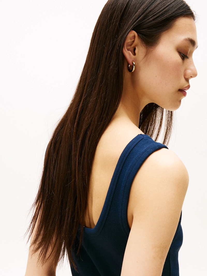 VESTIDO SLIM FIT CON DISEÑO A RAYAS - 4