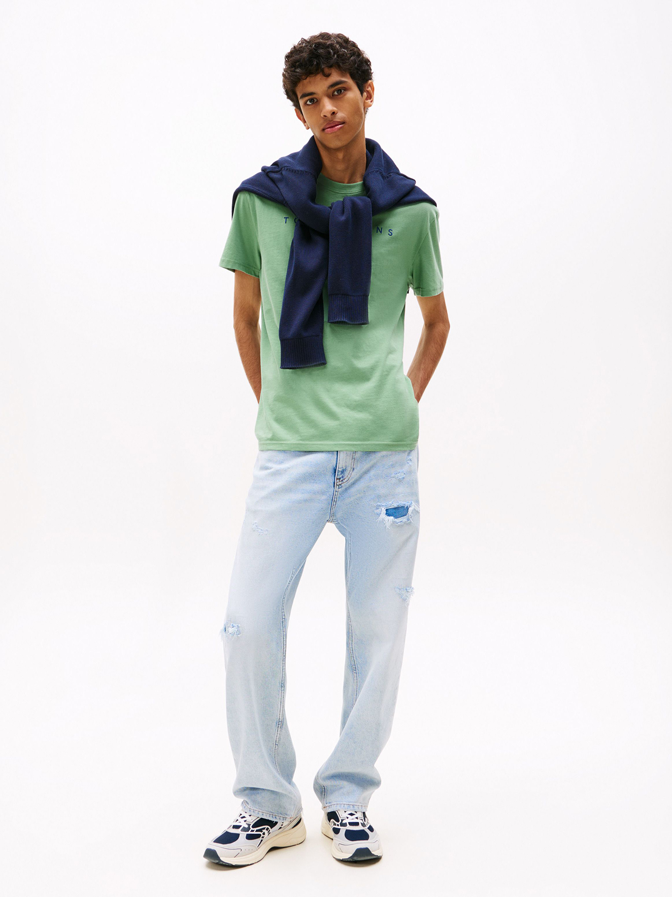 POLERA CON LOGO LINEAL REGULAR FIT - 2