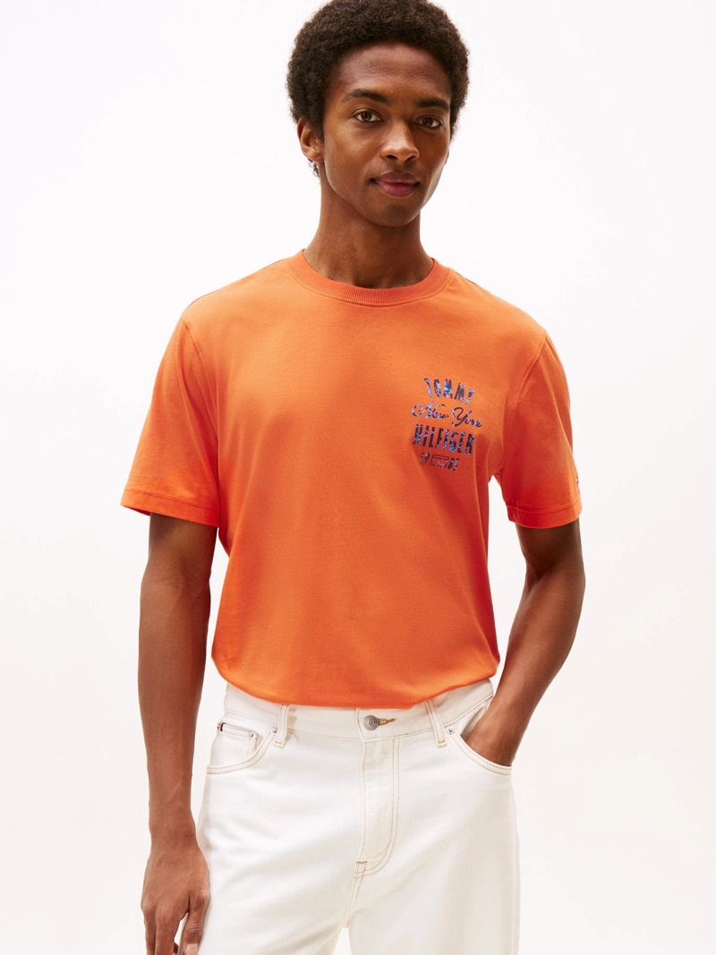 POLERA CON LOGO GRAFICO REGULAR FIT - 1
