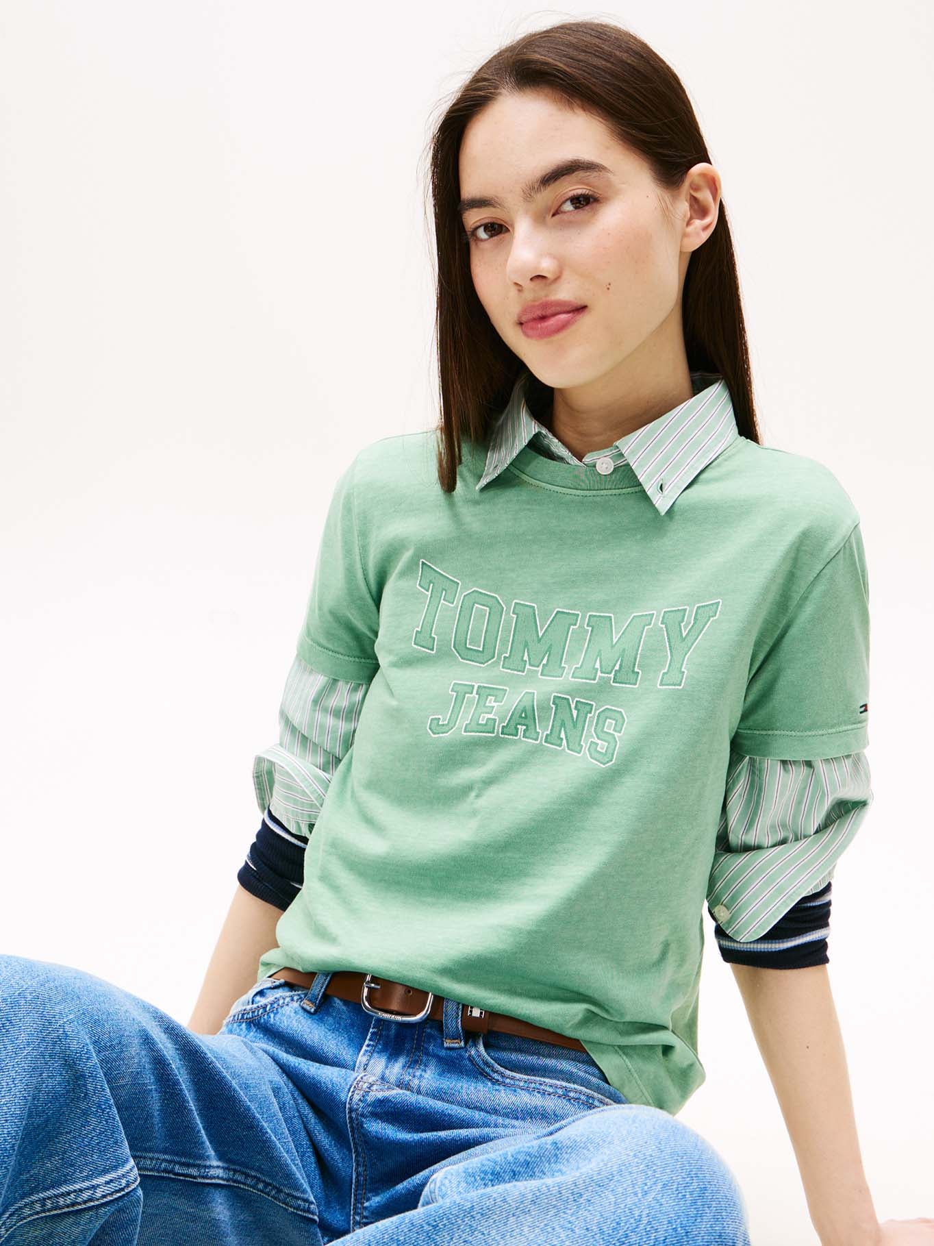 POLERA LOGO VARSITY REGULAR FIT - 4