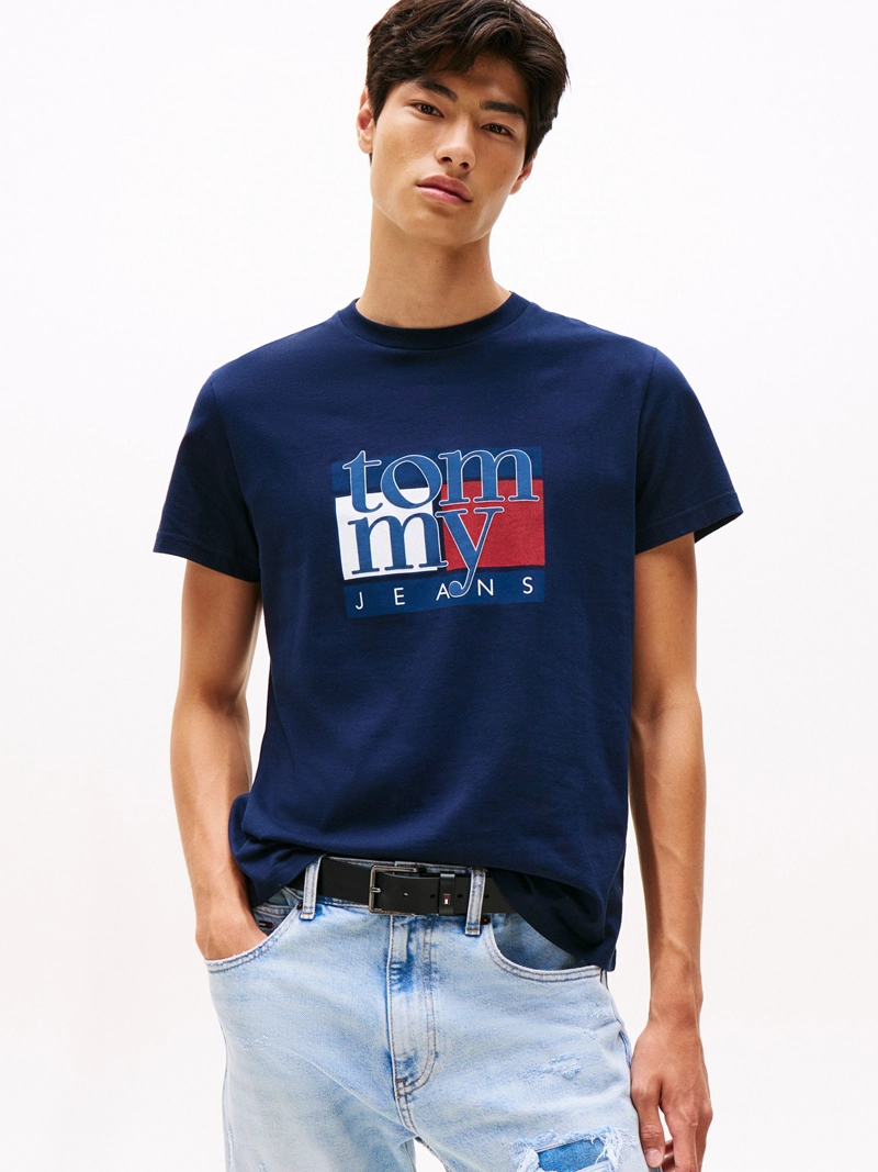 POLERA CON LOGO GRAFICO SLIM FIT - 1