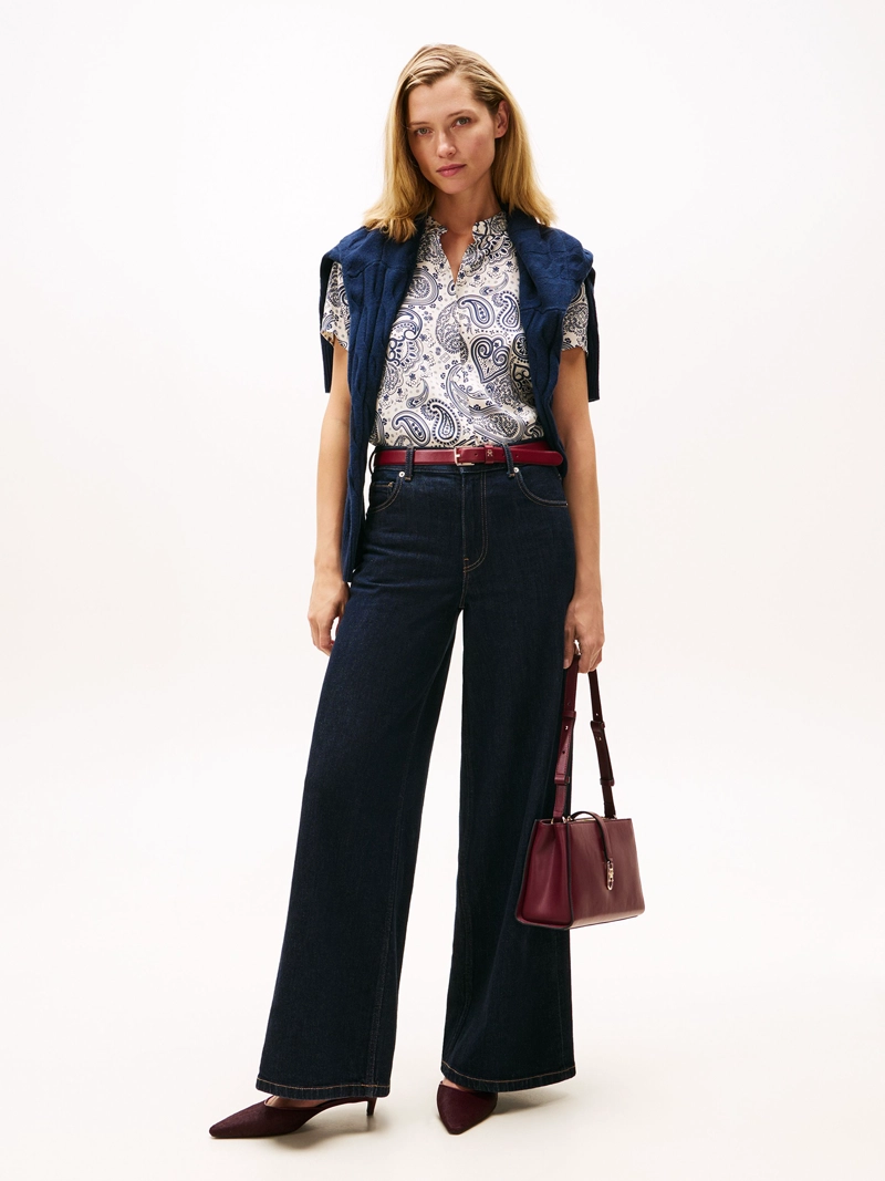 BLUSA CON ESTAMPADO FLORAL - 2
