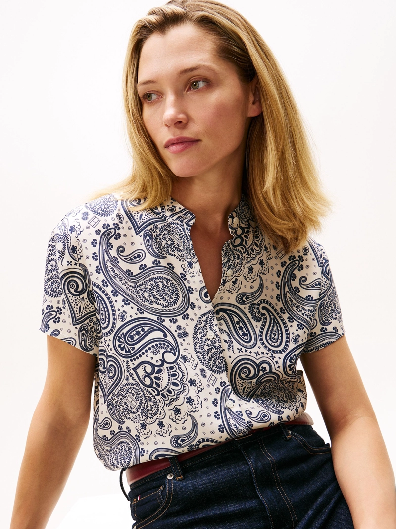 BLUSA CON ESTAMPADO FLORAL - 4