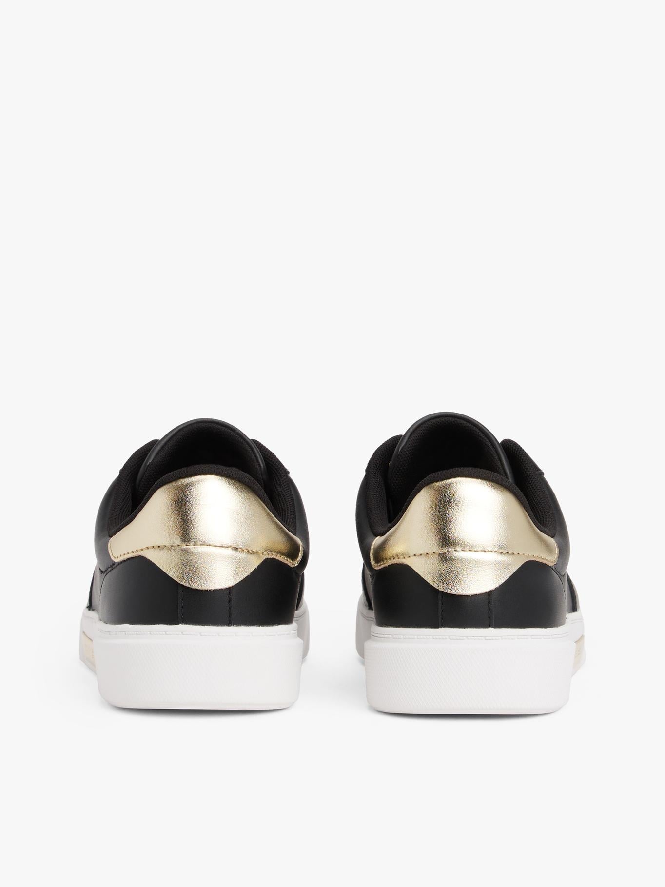 ZAPATILLAS DE CUERO ESSENTIAL CHIC - 3
