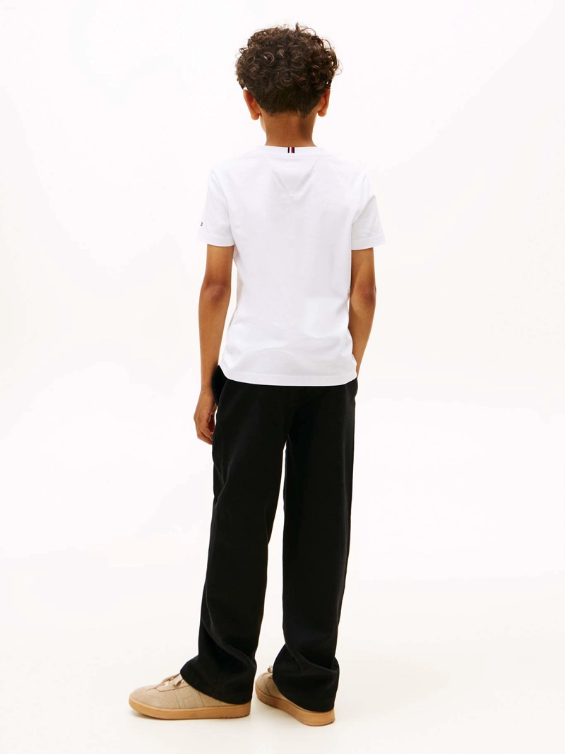 POLERA CON LOGO GRAFICO NYC - 3