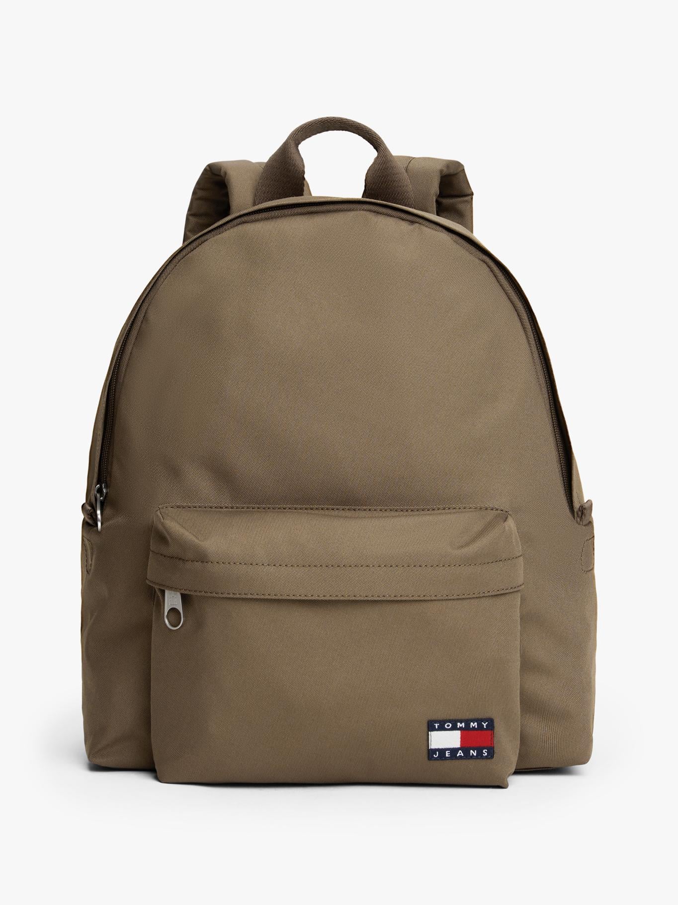 MOCHILA ESSENTIAL CON LOGO - 1