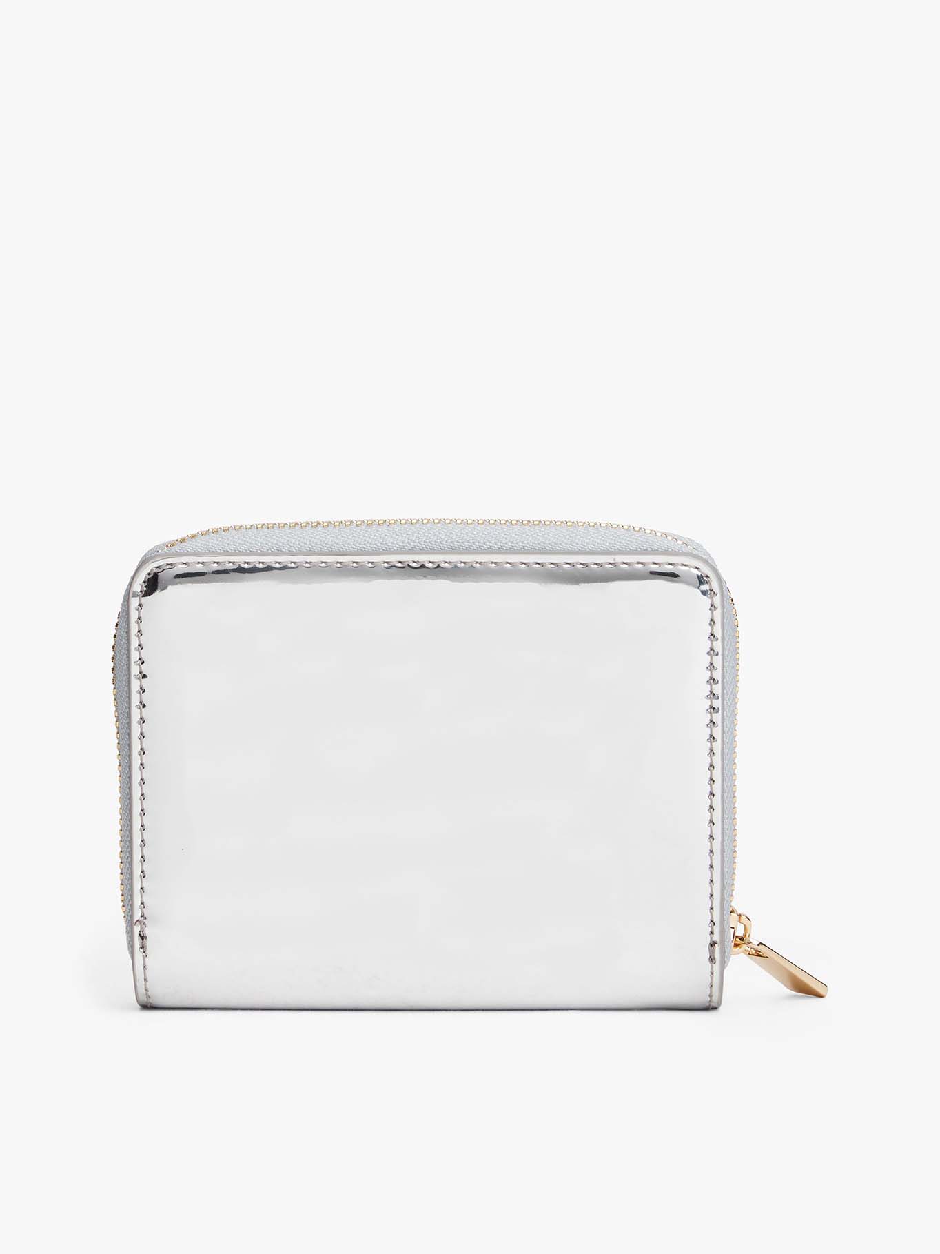 BILLETERA CON BROCHE ESSENTIAL - 2