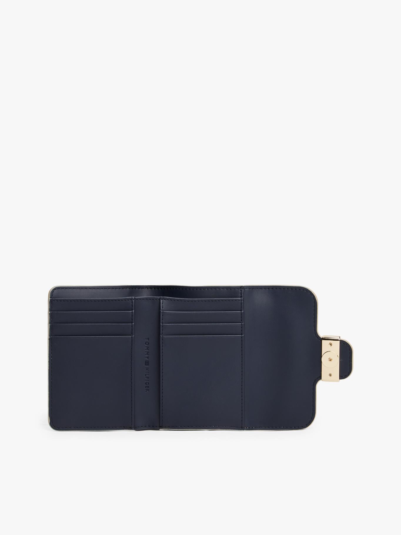 BILLETERA HERITAGE CON SOLAPA - 3