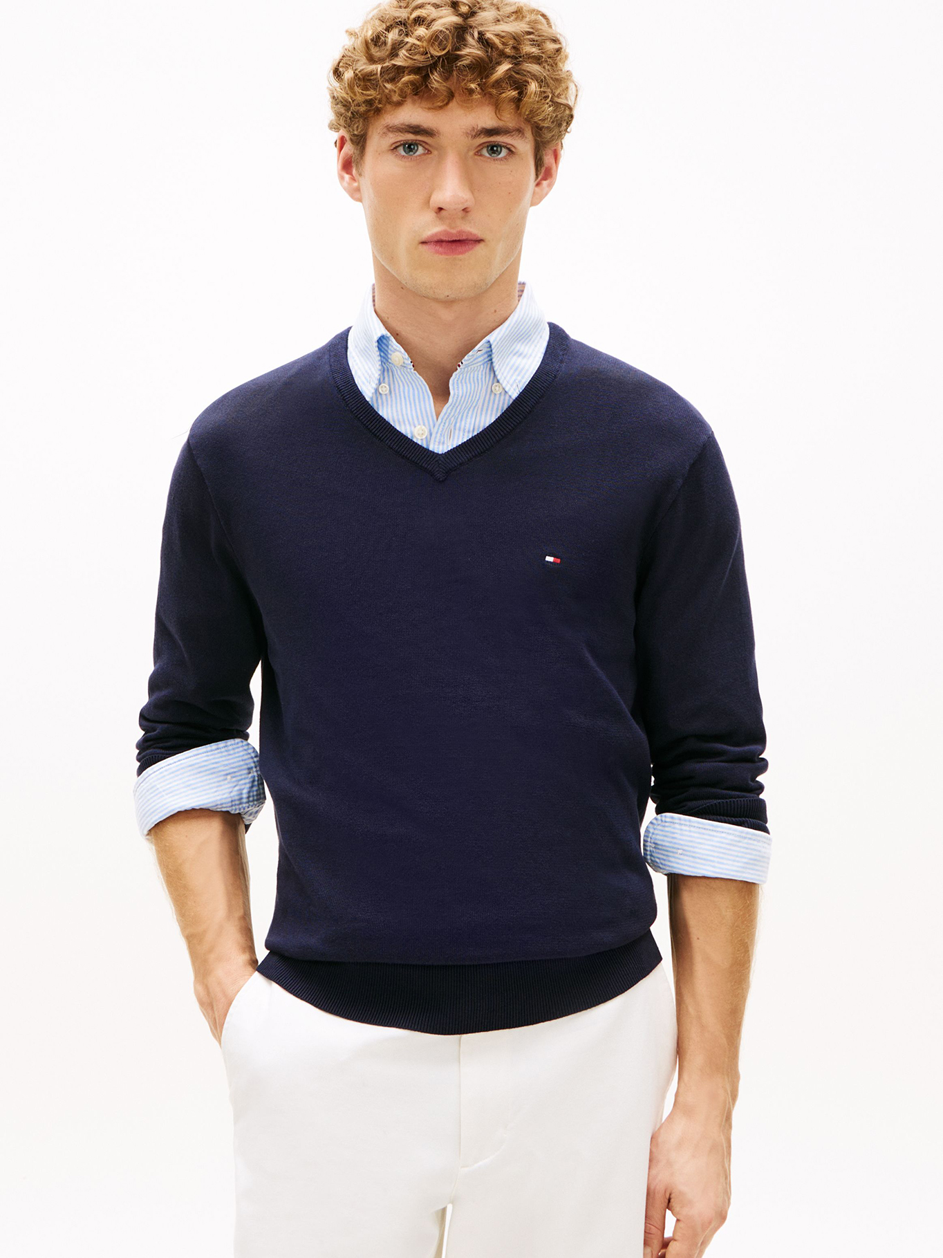 SWEATER ESSENTIAL CON CUELLO V - 1