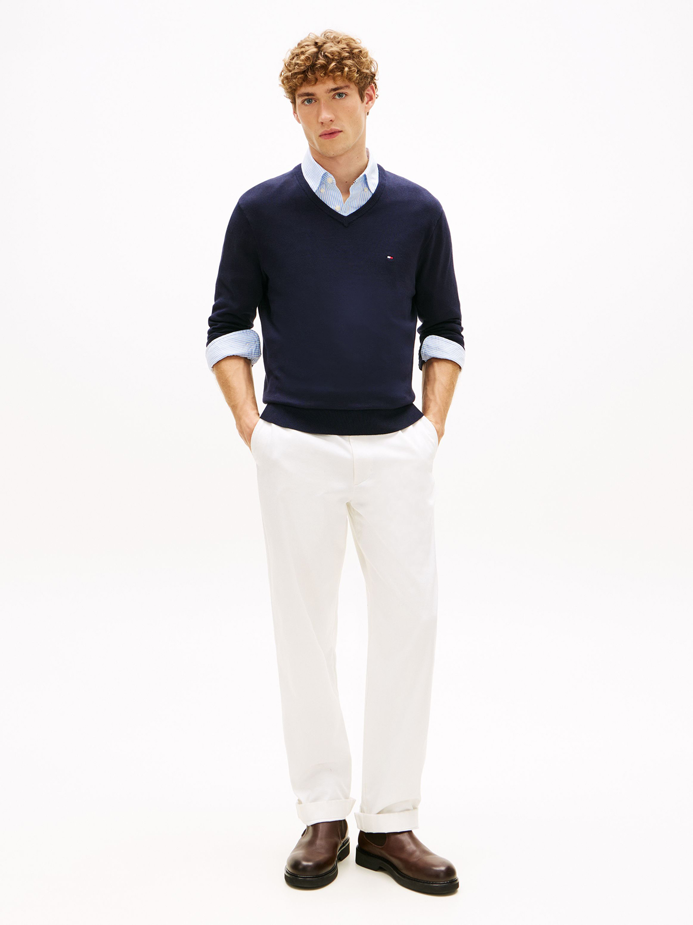 SWEATER ESSENTIAL CON CUELLO V - 2