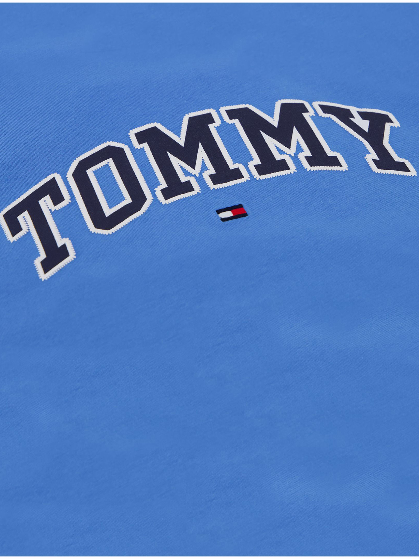POLERA DE NIÑO CON LOGO GRAFICO - 3
