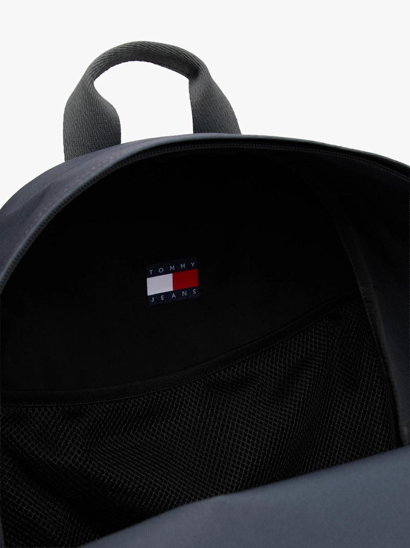 MOCHILA ESSENTIAL CON LOGO - 5