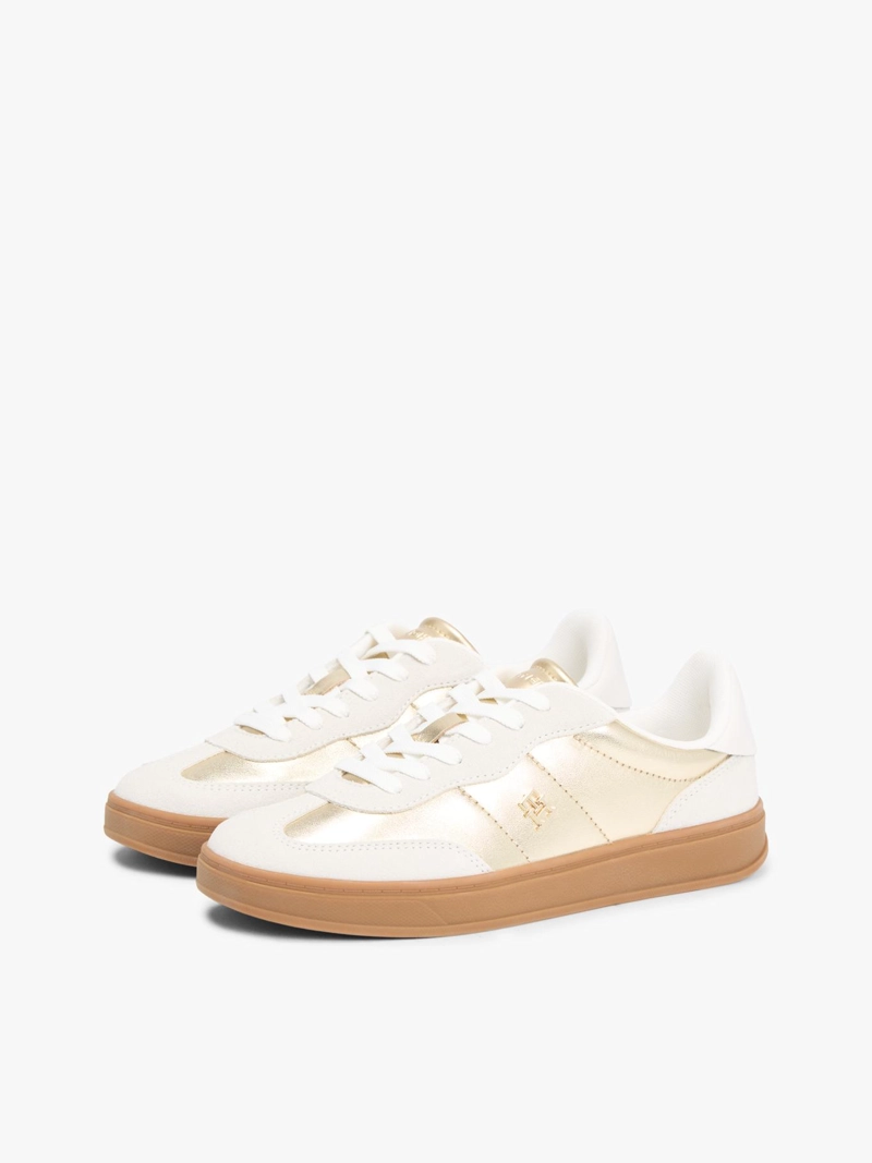 ZAPATILLAS CON DISEÑO METALICO - 1