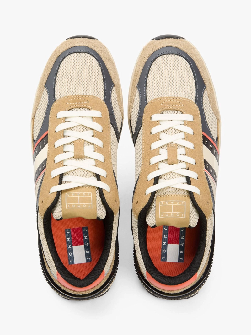 ZAPATILLAS CON SUELA DENTADA - 4