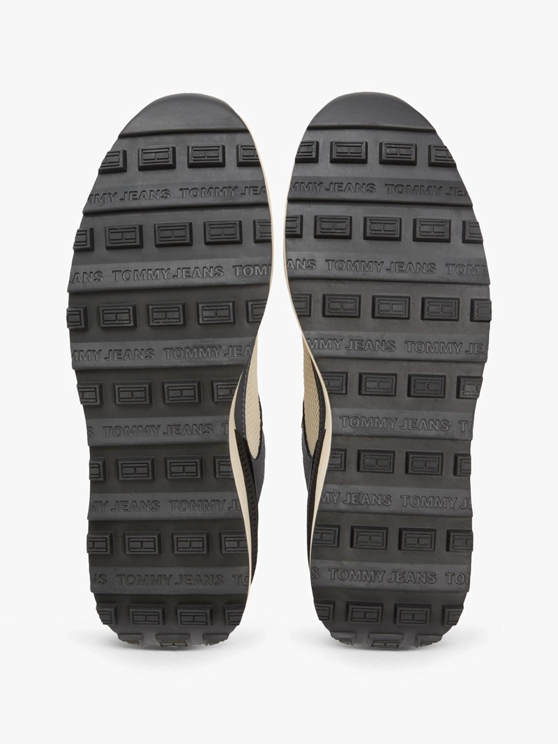 ZAPATILLAS CON SUELA DENTADA - 5