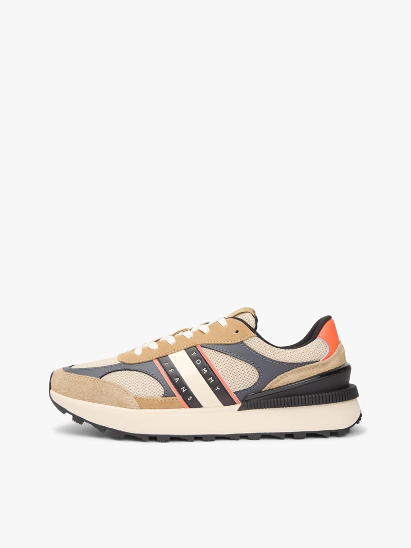 ZAPATILLAS CON SUELA DENTADA - 7