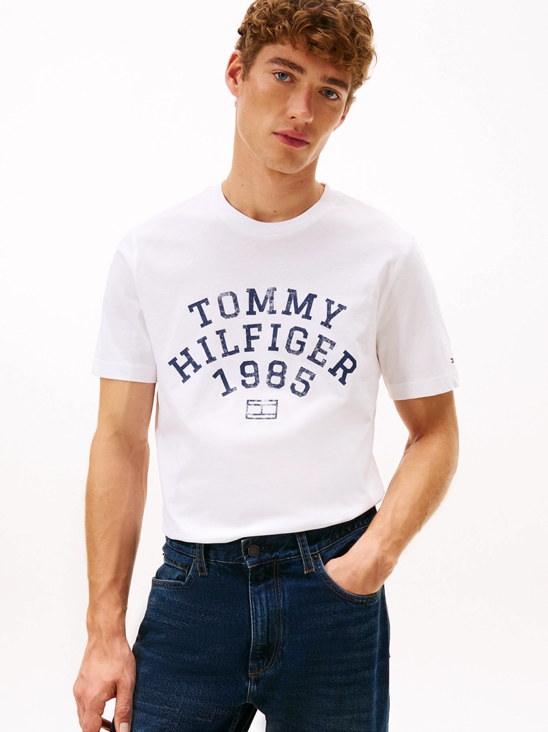 POLERA CON LOGO GRAFICO REGULAR FIT - 1