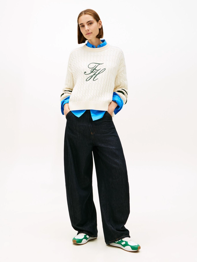 SWEATER CON LOGO SCRIPT GRAFICO - 2