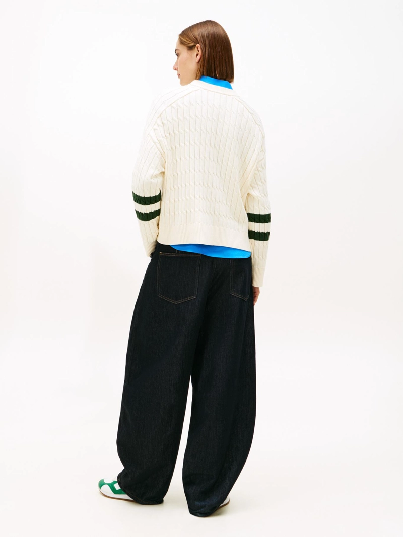 SWEATER CON LOGO SCRIPT GRAFICO - 3