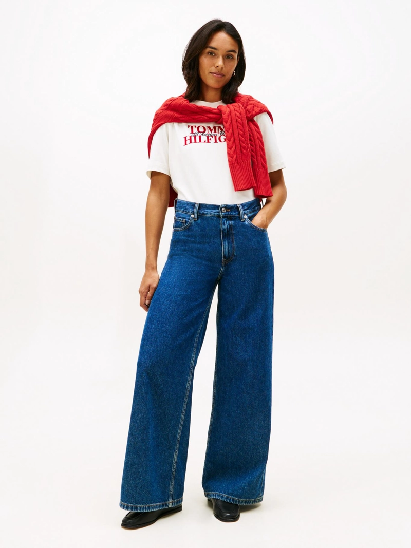 POLERA CON LOGO MODERNO RELAXED FIT - 2