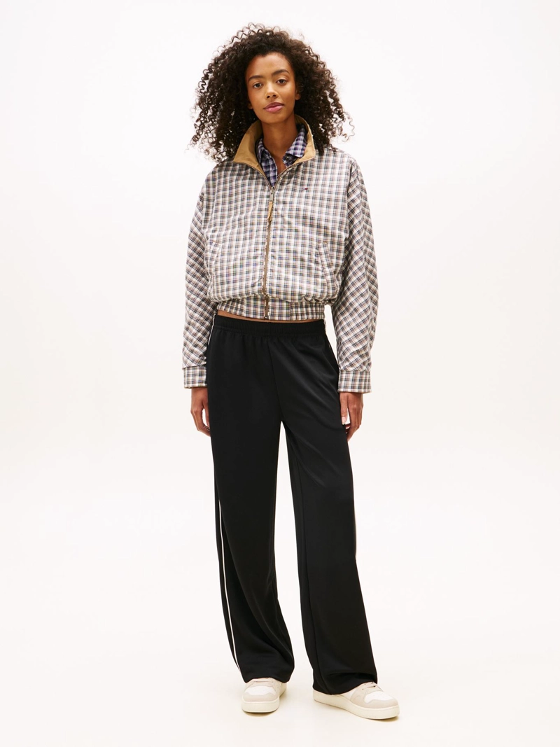JOGGERS DE PUNTO CON PARCHE TOMMY - 1