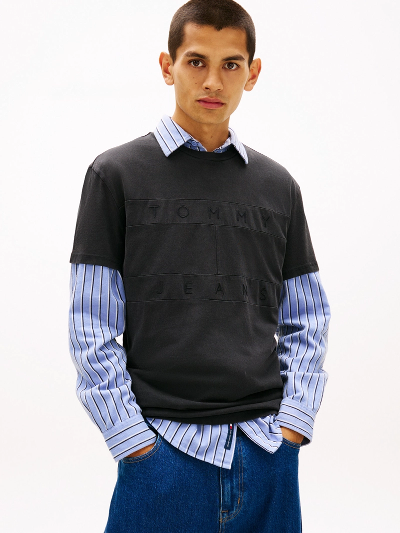 POLERA CON LOGO TONAL REGULAR FIT - 1