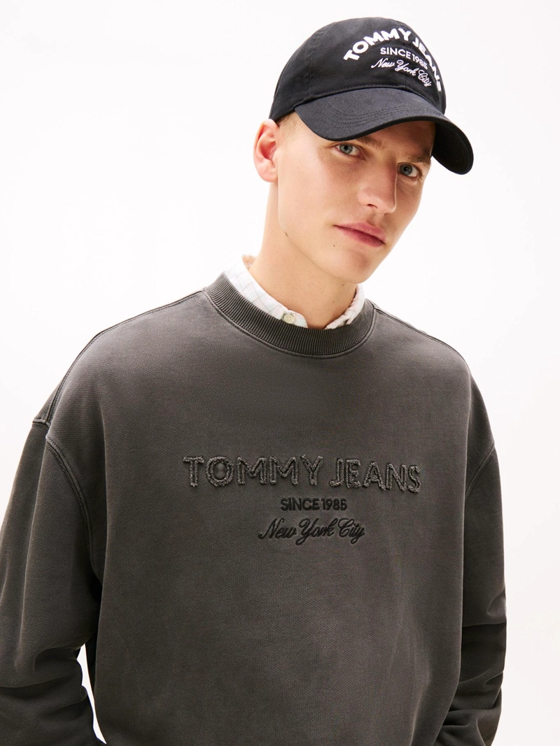 JOCKEY EN LONA CON LOGO GRAFICO - 2