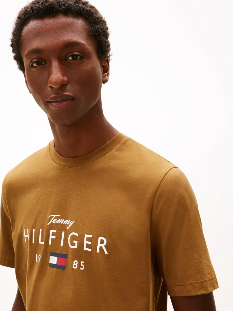 POLERA CON LOGO GRAFICO REGULAR FIT - 4