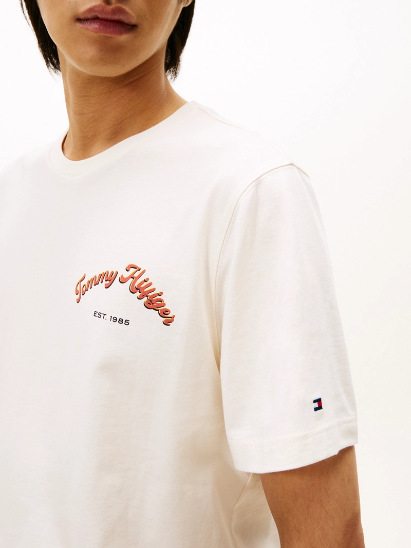 POLERA CON LOGO GRAFICO REGULAR FIT - 4