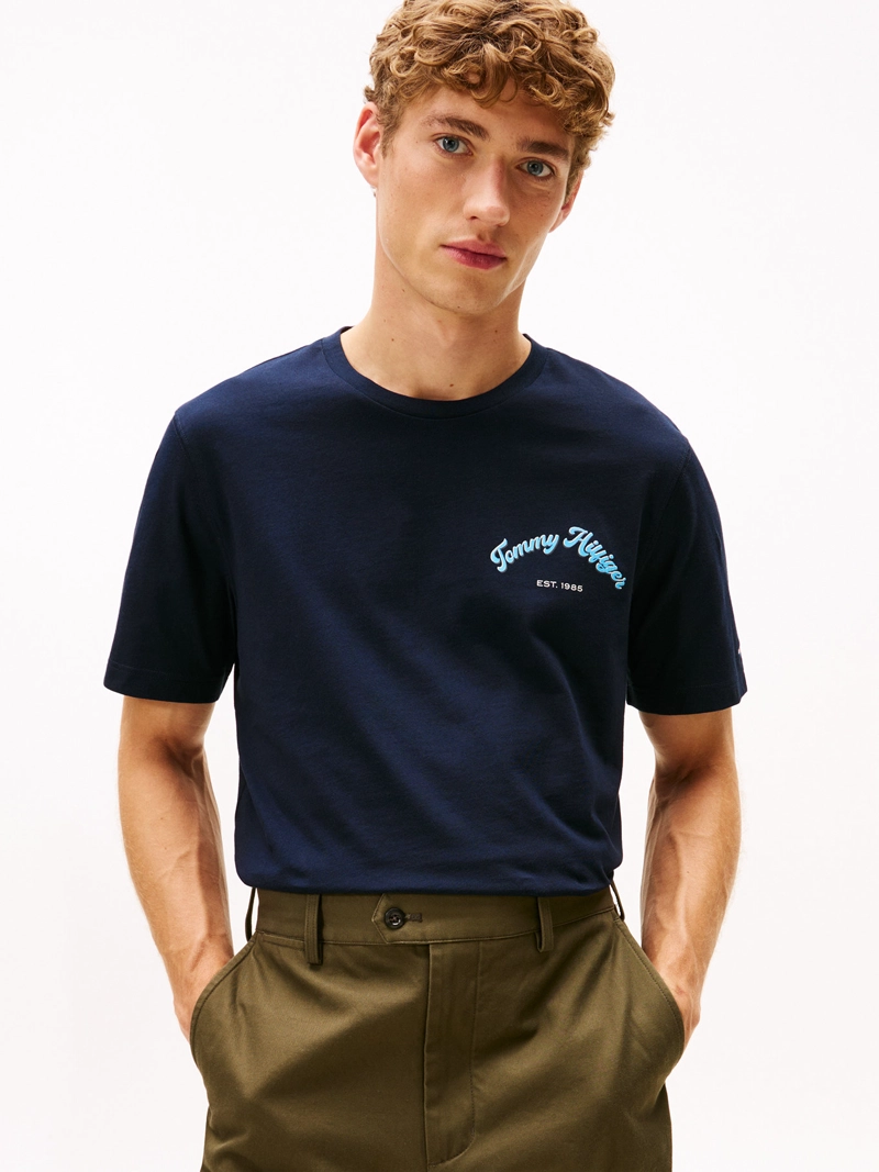 POLERA CON LOGO GRAFICO REGULAR FIT - 1