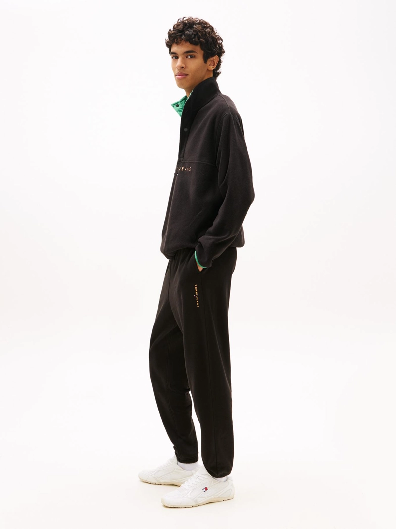 JOGGERS CON LOGO LINEAL - 4